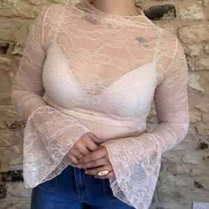 Top en dentelle rose
