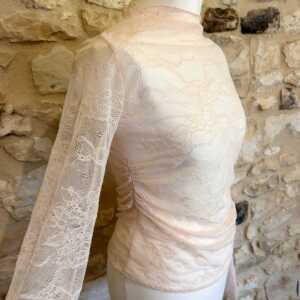 Top en dentelle rose