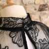 Blouse en dentelle et broderie floral – Image 3