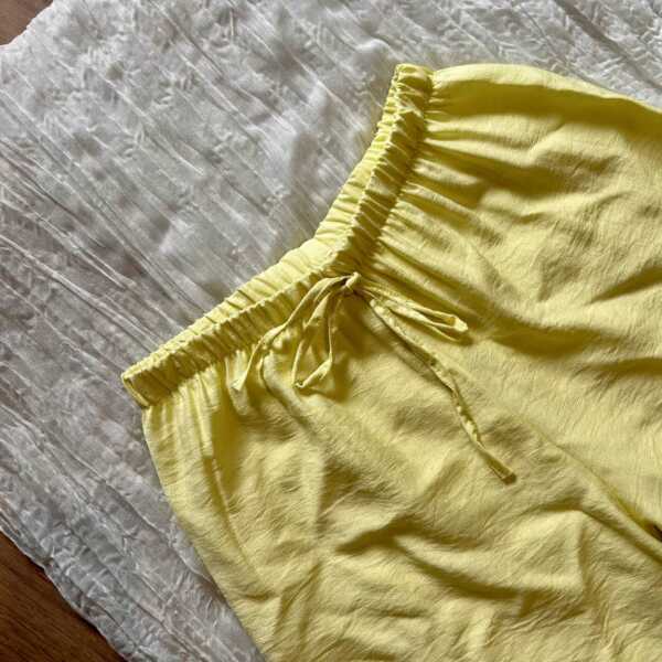 Ensemble jaune acidulé – Image 4